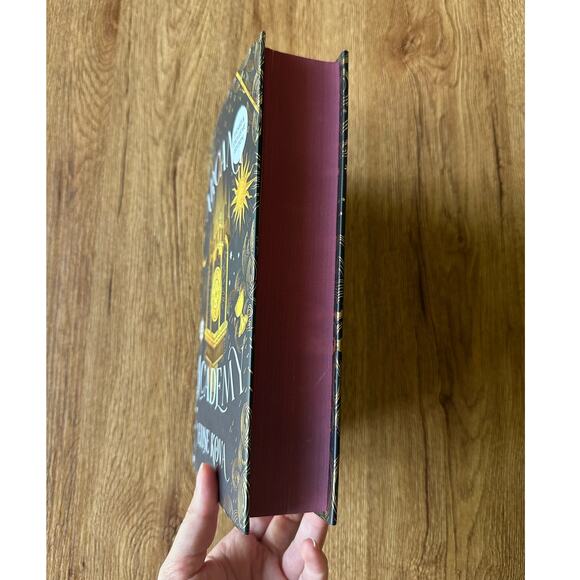 Waterstones Special Signed Edition Arcana Academy Elise Kova - Picture 2 of 9